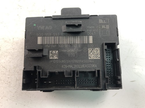 VW PASSAT B8 3G2 Steuergerät 5Q0959593E 2015 17534789 - Bild 2 von 4