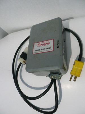Dayton 2E026 Program Time Switch For 96 Timing Operations, Grow Lights, Watering