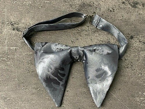 Handmade Grey Brocade Bow Tie, Mask Oversized Butterfly Pre-tied Vintage Style - Picture 10 of 15