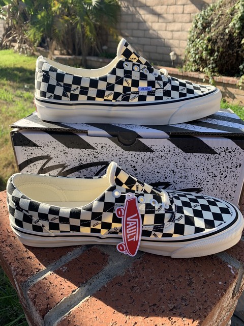 vans vault authentic checkerboard