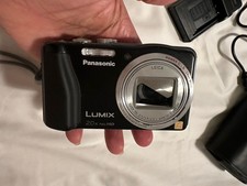 Panasonic Lumix DMC-ZS19 14.1MP - Please Read 