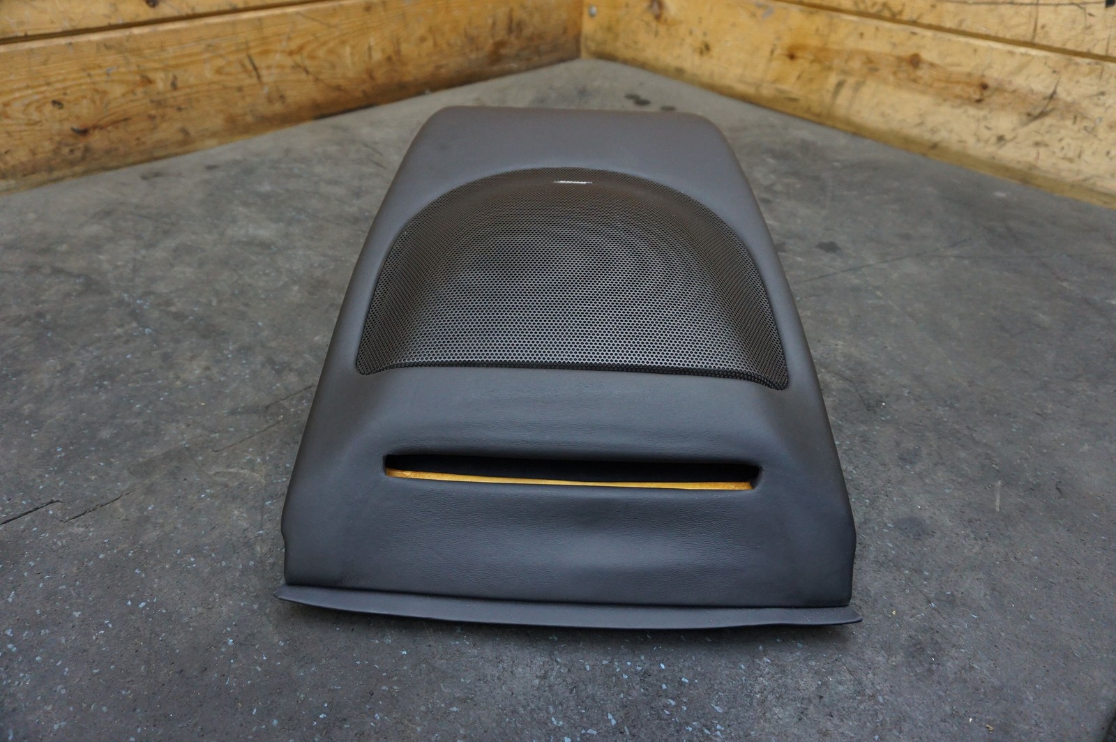Center Rear Window Shelf Speaker Trim Panel 66973600 Ferrari 612 Scaglietti