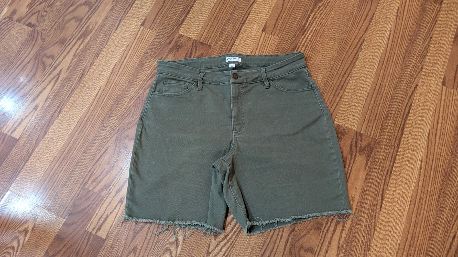 Picture 1 of 2
