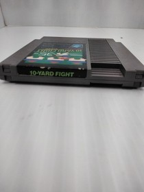 10-Yard Fight (Nintendo Entertainment System, 1985)