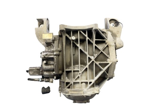 2014 CHEVY CORVETTE C7 Z51 RWD 6.2L REAR MANUAL TRANS DIFFERENTIAL AXLE CARRIER - Picture 10 of 12
