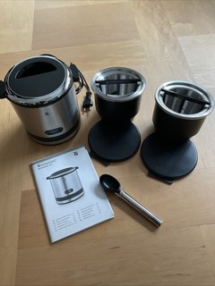 WMF Küchenmini Eismaschine mit zweitem zusätzlichem Gefrierbehälter
