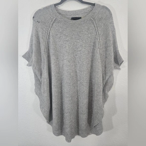 Alice & Olivia Oversized Gray Wool/Angora/Lyocell Poncho Sweater *Flawed*, S/M
