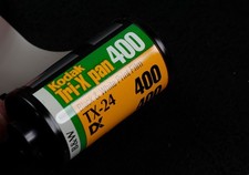 KODAK 400 TRI X PAN 35MM PRINT BLACK AND WHITE 24 EXPOSURE FILM w/Cannister