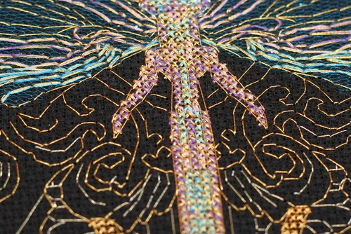 DIY Cross-stitch Embroidery Kit Golden Dragonfly stitching needlepoint - Picture 4 of 8