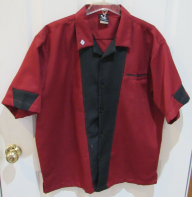 Hilton Bowling Retro style Shirt Short Sleeve Red & Black Size