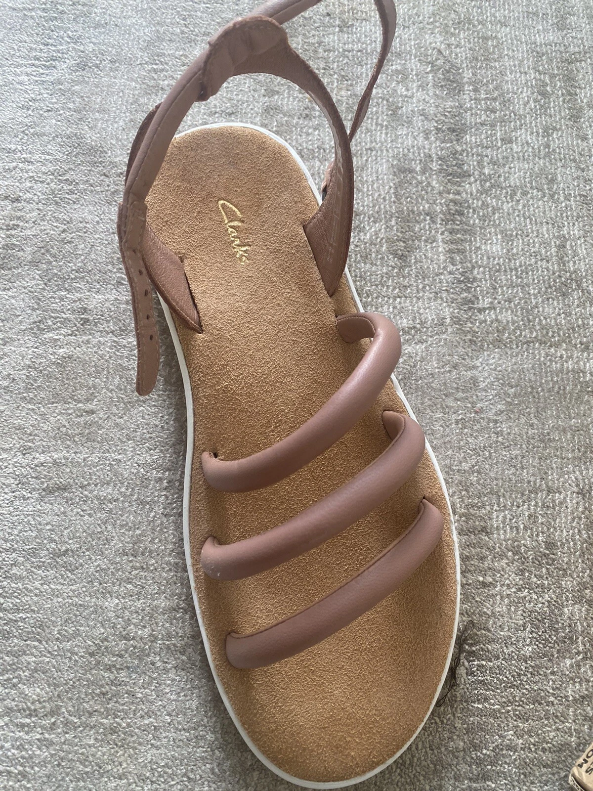 Sandali Clarks taglia 4