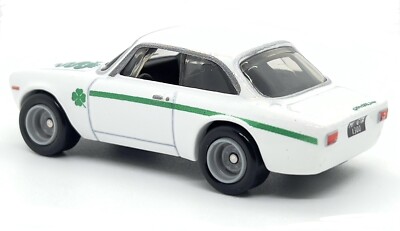 HOT WHEELS ALFA ROMEO GIULIA SPRINT GTA CAR CULTURE PREMIUM LOOSE