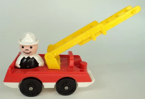 Vintage FP Fisher Price Little People Small Fire Truck w/ Fireman