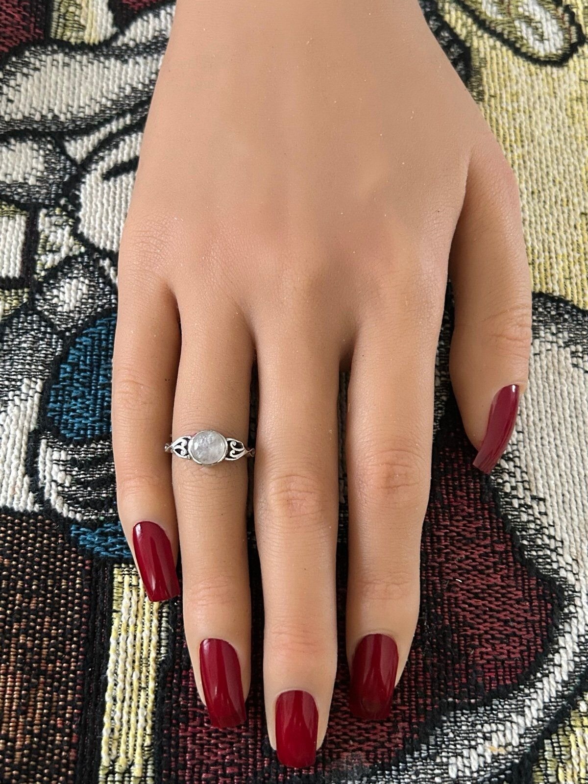 Silver 925 Moonstone (??) Ring - image 4