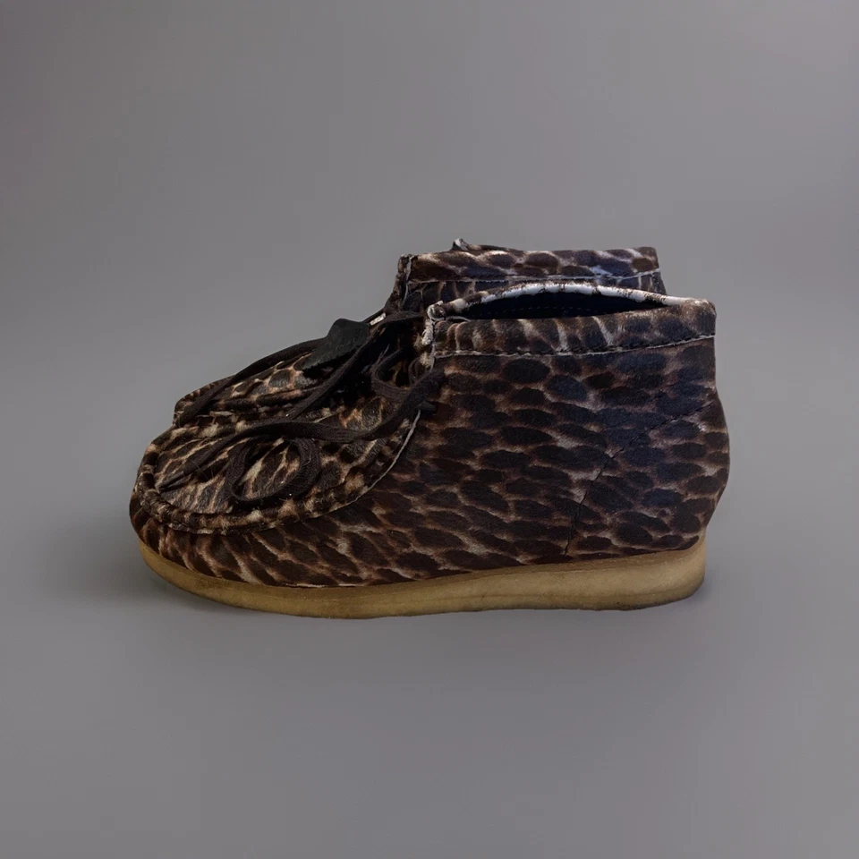 Hombres 11 Clarks Wallabee Negro Animal Estampado Leopardo Zapatos Piel Sin Suelas Foto 3 de 4