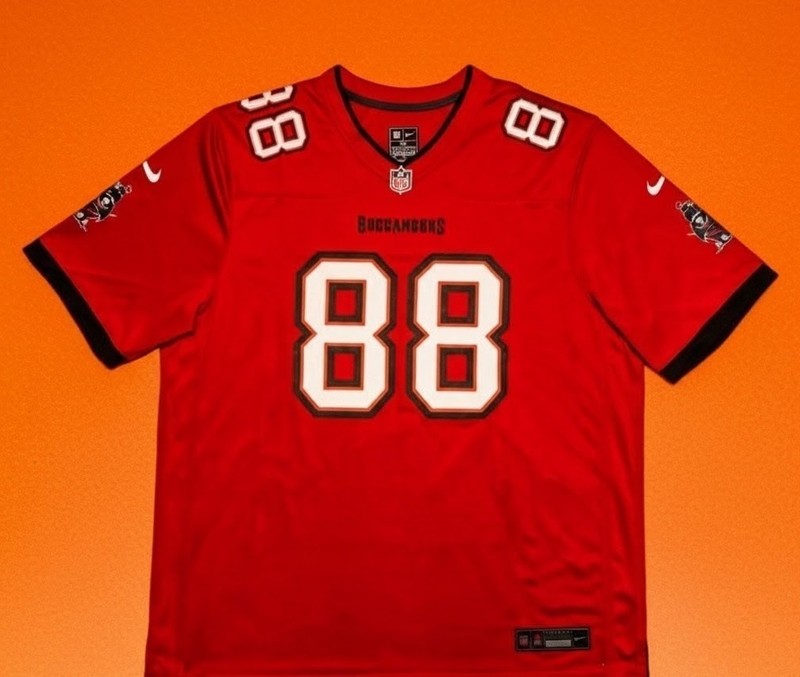 Cade Otton Tampa Bay Buccaneers #88 Signed Authentic Nike Football Jersey Red