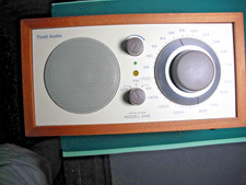 Henry Kloss Tivoli Audio Model One Radio AM / FM AUX Tested. VG Mfg 05-01.