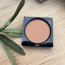 RARE CHANEL Les Beiges Healthy Glow Sheer Powder N30 Discontinued