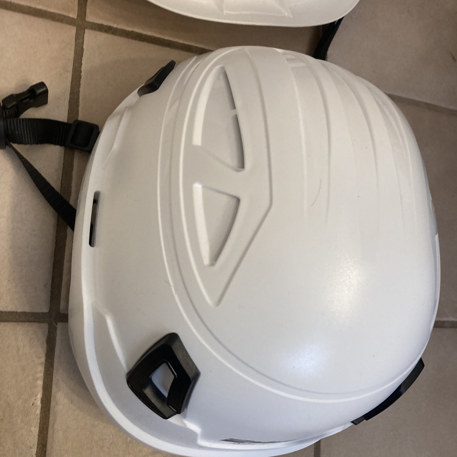 Set of 2 Bullard Vented Helmet Class E Hard Hat Type II + with Flex Brim READ