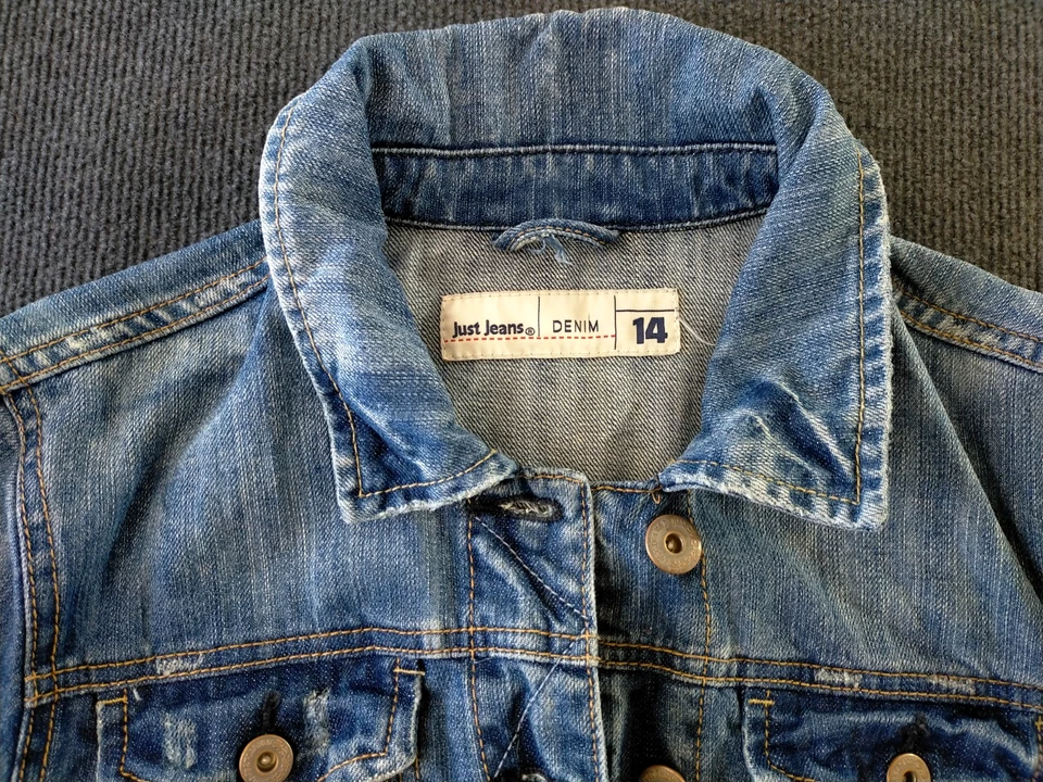 Just Jeans Women's Size 14 Jacket Denim Blue Faded Distressed Trucker - image 3 of 4