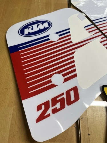 Pegatinas de cristal KTM 125 - 250 - 350 gs enduro 1989 con portainuméricos - Imagen 5 de 8