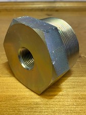 NEW  PARKER 2"  X  1/2" HIGH PRESSURE PIPE THREAD REDUCER