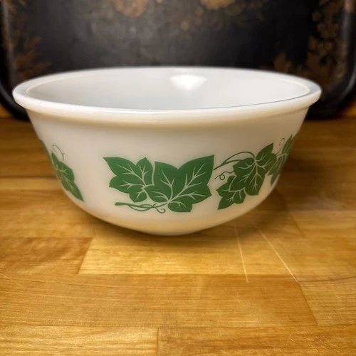 Vintage Hazel-Atlas milk glass mixing bowl in the Green Ivy 9”