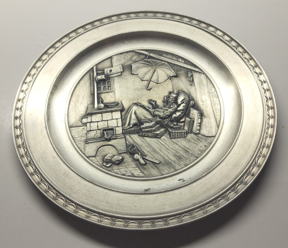 Vintage SKS Zinn 95% Pewter Wall Plate Rare Germany 8.25 Vintage SKS Zinn 95% Pewter Wall Plate Rare Germany 8.25