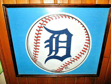 Vtg 2007 Blue D Wt BASEBALL Red Stit MLB Glass Wood 21 x 17 Frame Detroit Tigers