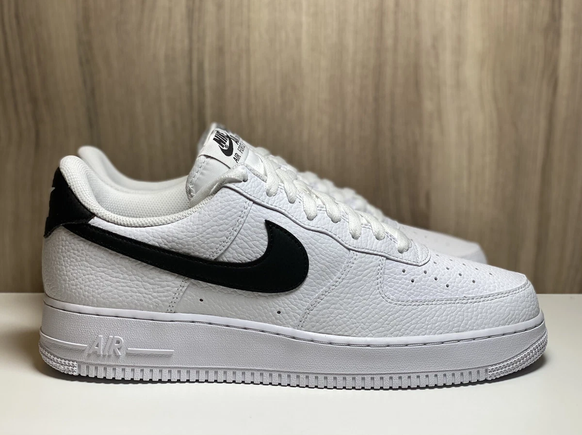 Nike Air Force 1 '07 LV8 Men's Shoes. Nike DK