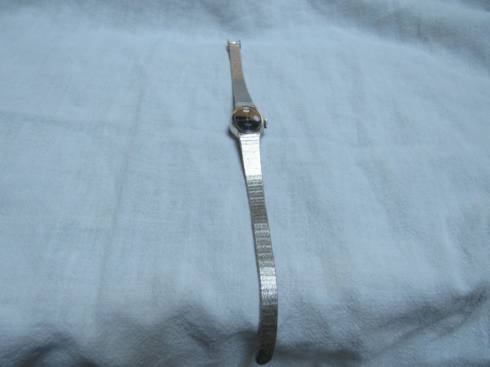 Picture 1 of 5