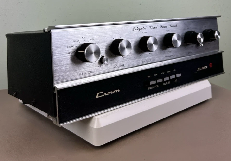 PREAMPLIFICADOR ESTÉREO CROWN IC 150 Foto 2 de 4