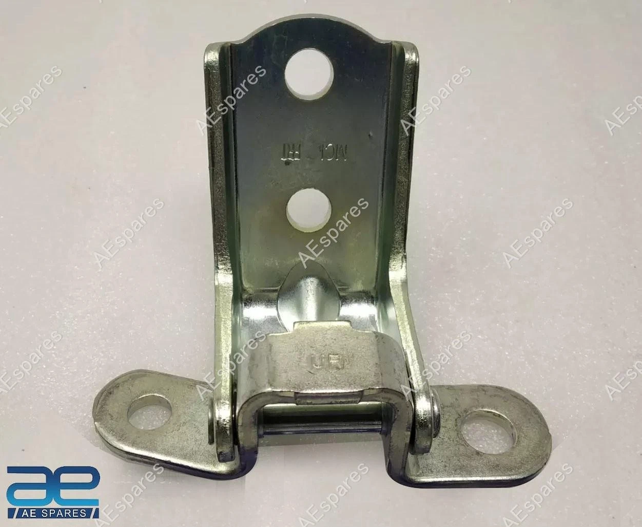 Front Door Upper Hinge RH For Hyundai Eon, I10, I20, Verna 79320-0X000 view 3