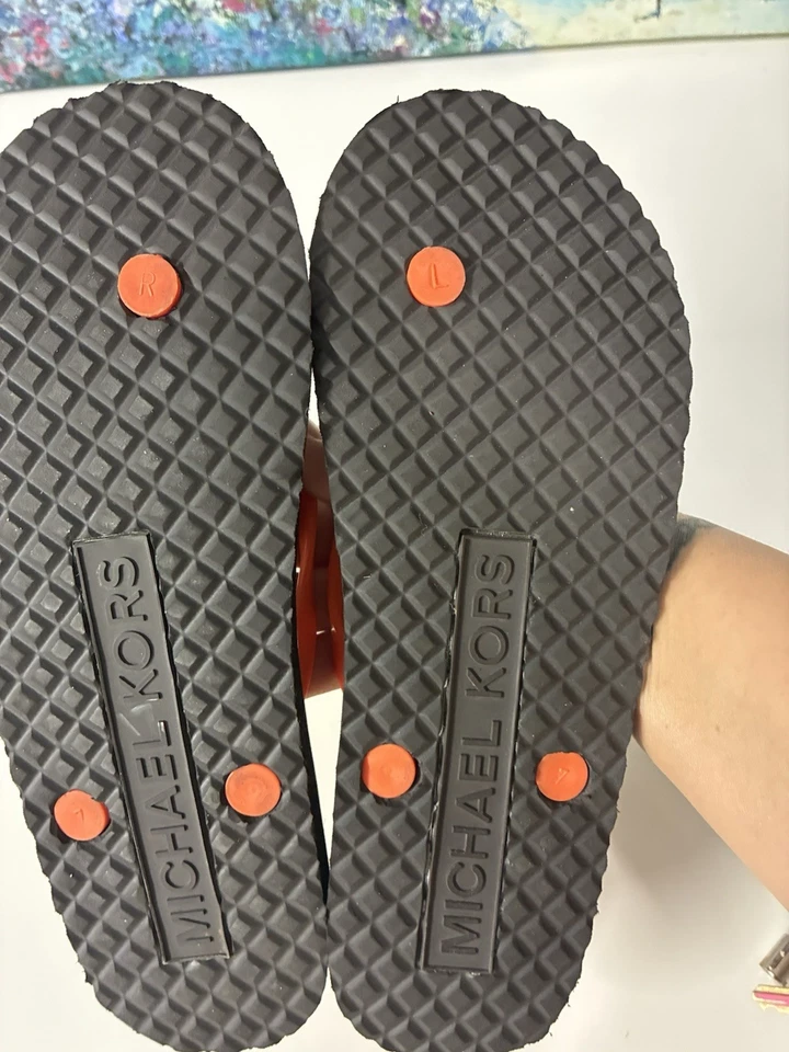 Chanclas para mujer Michael Kors talla 7 marrón/naranja palmera Foto 4 de 4