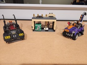 LEGO DC Comics Super Heroes Batmobile and the Two-Face Chase 6864 Pre-owned