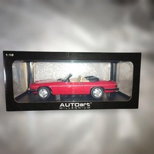 1/18 Autoart Jaguar XJ-S Red