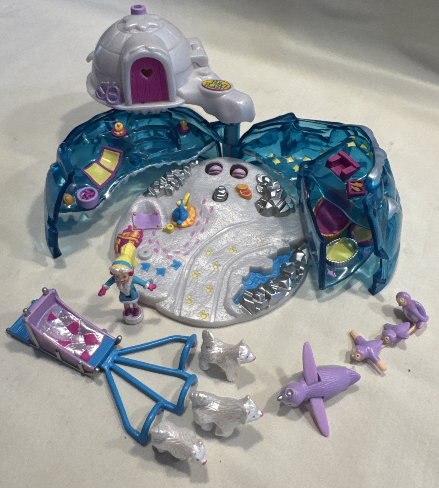 Polly Pocket Arctic Pets 2000 Vintage Mattel Collectible Toy Set - Complete Set