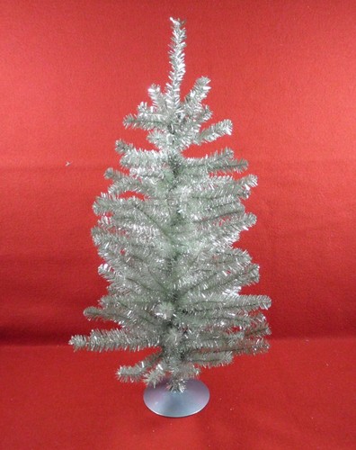 Vtg Tabletop Mantle Silver Christmas Tree Aluminum? Feather Retro MidCentury Mod