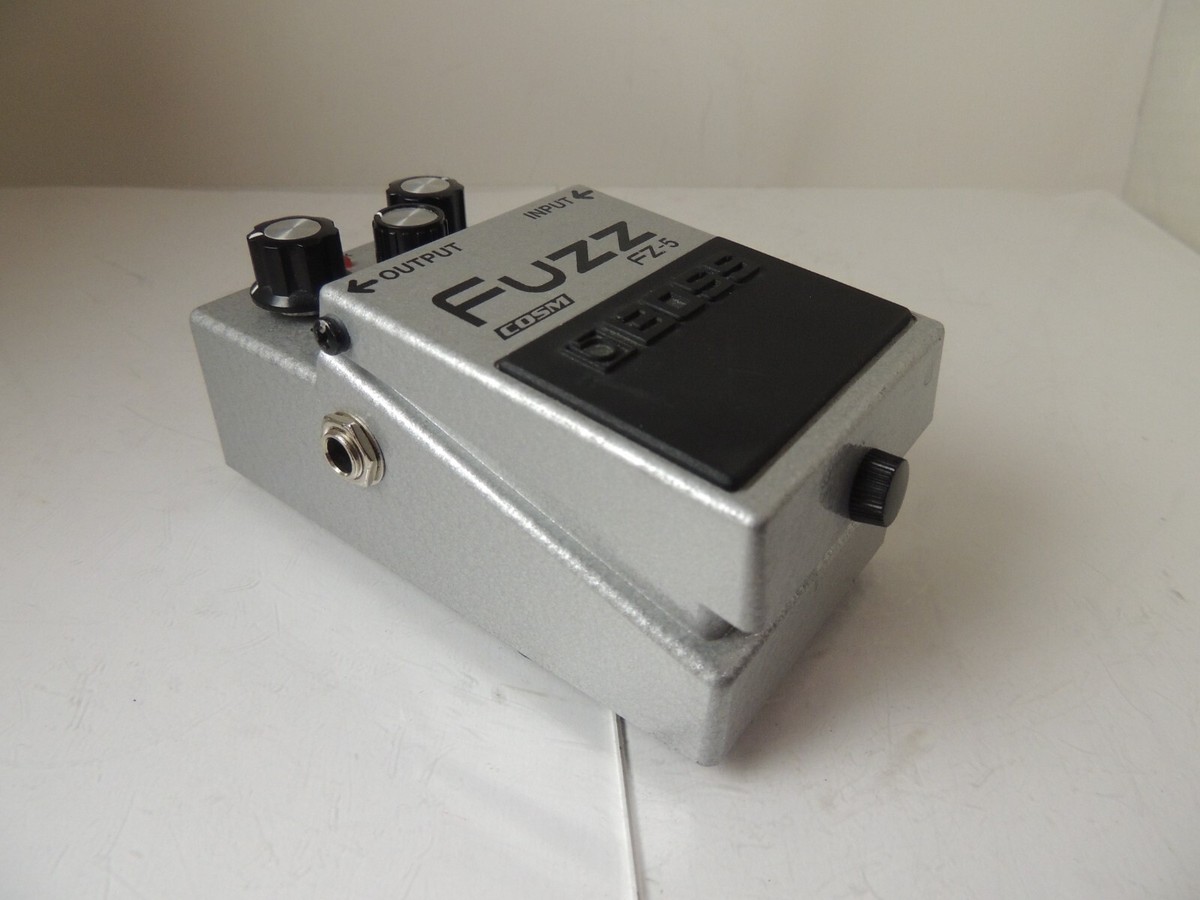 ギター BOSS FZ-5 Amazon.com: BOSS FZ-5 Fuzz Guitar Pedal (FZ-5), Silver