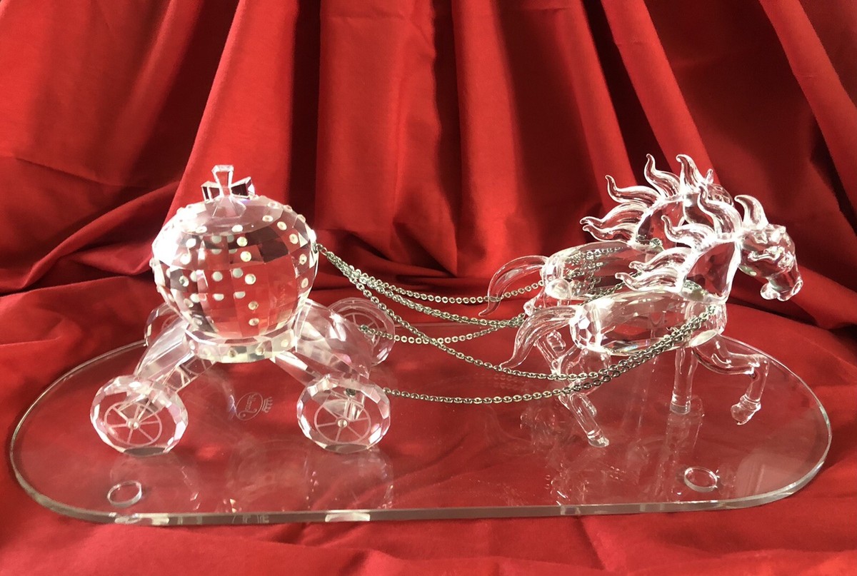 クリスタル馬車　Crystals Horse Drawn Carriage RARE Sorelle Crystal Cinderella 2 Horse's Drawn Carriage on