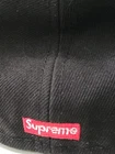 Casquette noire SS23 Supreme Script New Era taille 7 5/8