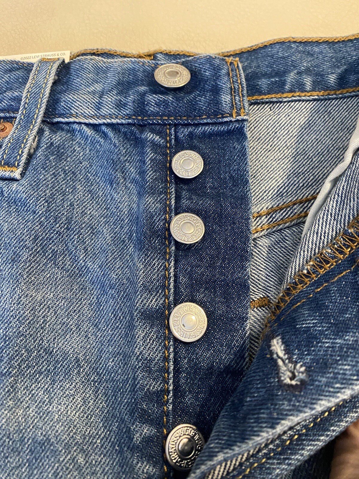 Levi's 501 Original Womens Shorts size 30 BNWT RRP £60 image 4