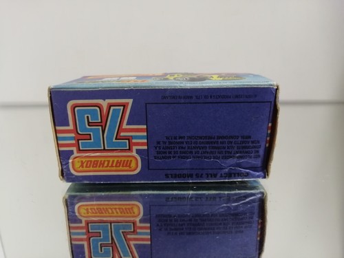 Matchbox n. 29 logo pala trattore tetto caterpilar quasi come nuovo nella sca... - Foto 8 di 12