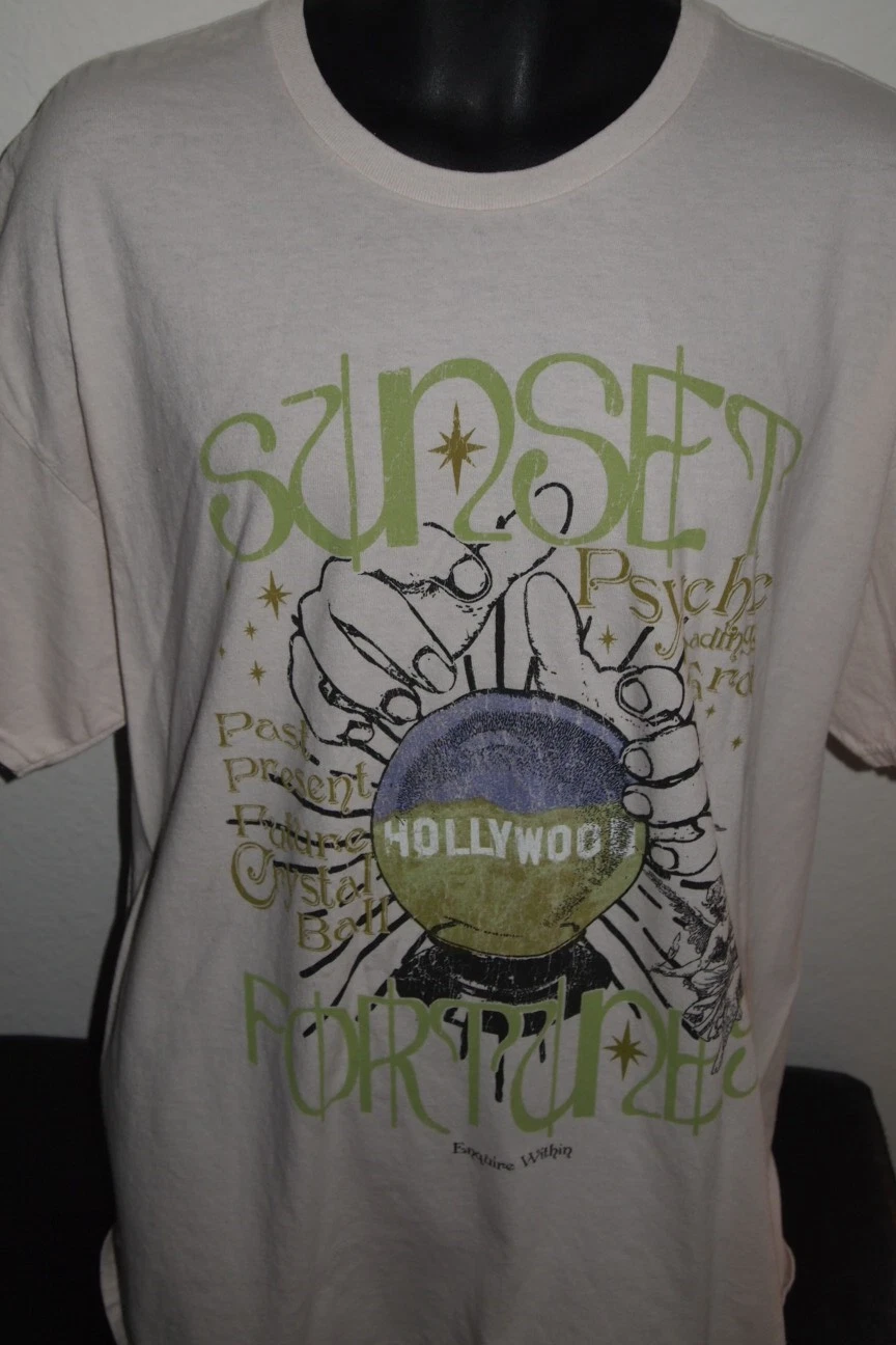 NWOT GLOBAL HIATUS SUNSET FORTUNES PSYCHIC READINGS TSHIRT SIZEX- LARGE