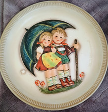Goebel M.J. HUMMEL First Edition Anniversary Plate 1975 STORMY WEATHER