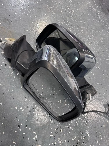 2011-2018 Jeep Grand Cherokee - Door MIRRORS LEFT & RIGHT Heated Chrome PAIR (2)