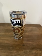 Yeti Rambler 20 Oz Wetlands Camo
