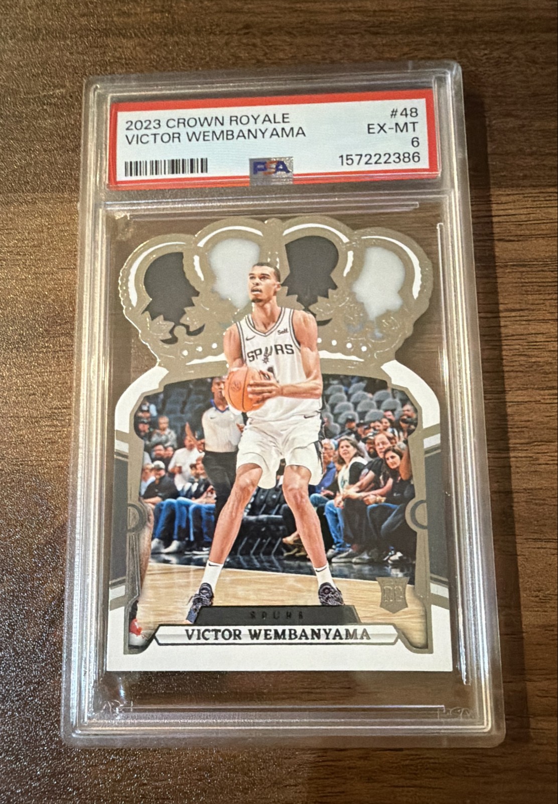 2023-24 Panini Crown Royale Victor Wembanyama #48 (RC) PSA 6