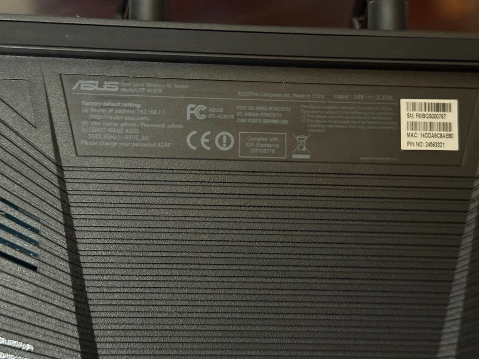 ASUS RT-AC87R AC2400 Dual-Band Gigabit Router – Excellent Working Condition - Image 2 of 3