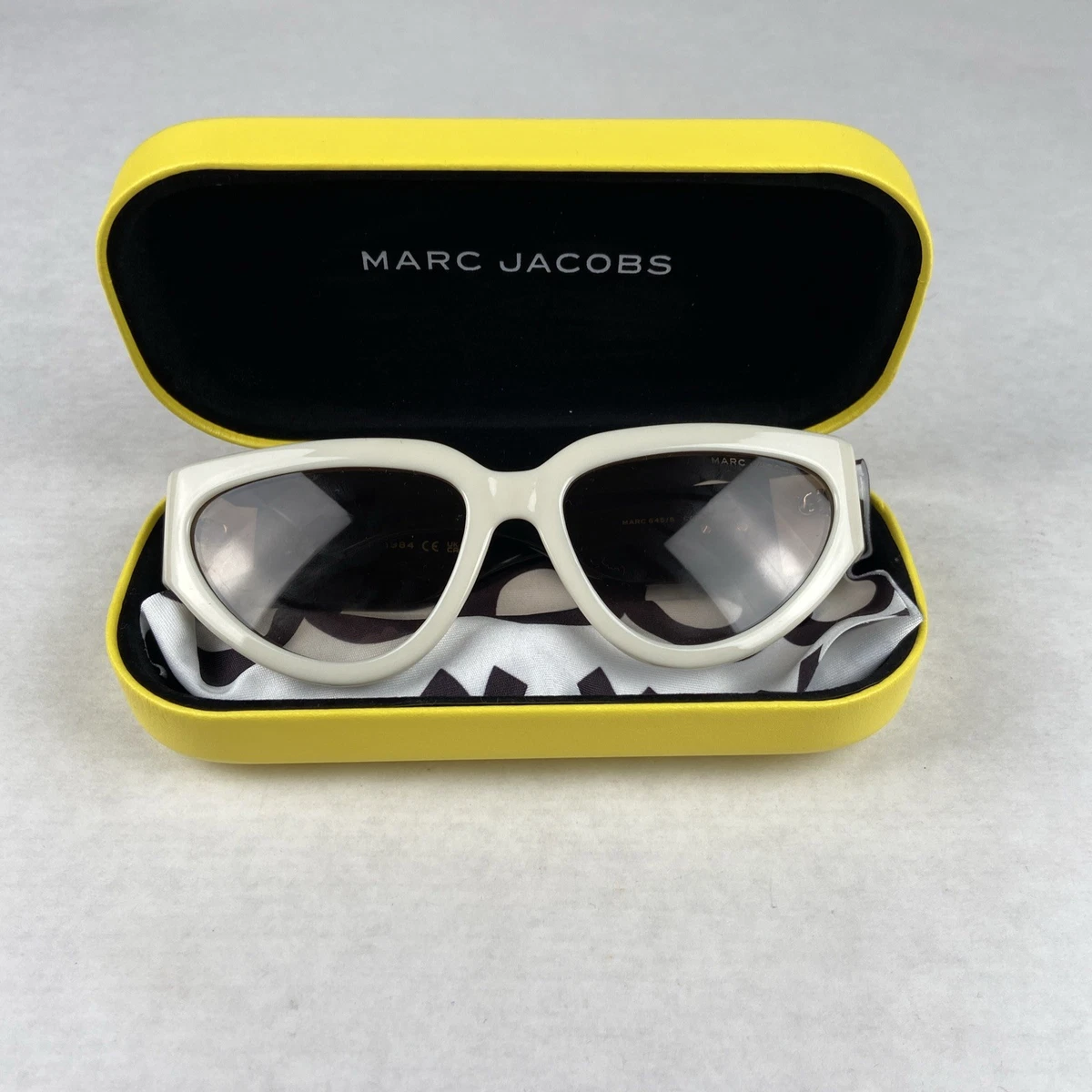 Marc Jacobs Black/Grey Shaded Cat-Eye Women\'s Sunglasses, Marc 645/s CCPHA 57-17 Marc Jacobs MARC 658/S Black/Grey Shaded 53/19/145 women  main image 4